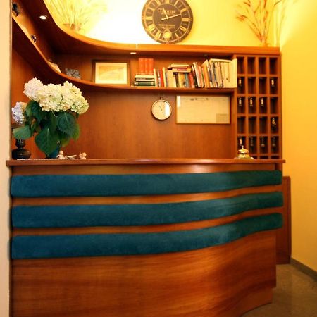 Albergo I Longobardi 丘西 外观 照片