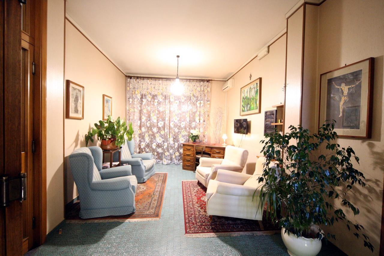 Albergo I Longobardi 丘西 外观 照片